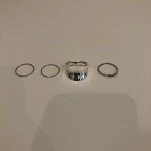 size 7 assorted rings ( 4 rings)